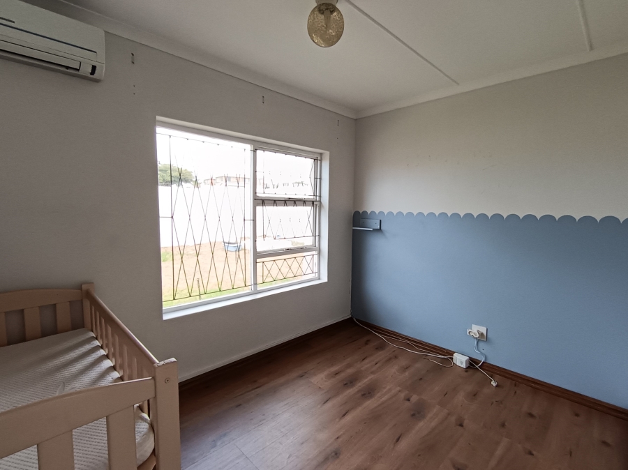 2 Bedroom Property for Sale in Wavecrest Eastern Cape